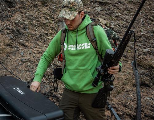 STRASSER Hoodie green